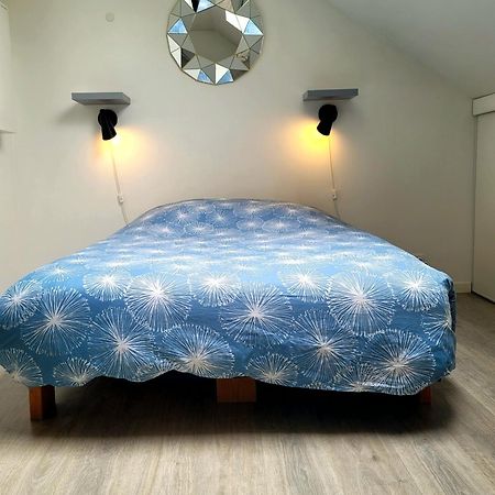 L'établissement LA PLAGE A 2 PAS , vous propose 4 appartements neufs avec services , lits faits à votre arrivée , serviettes de toilette , ménage , Wifi , en hyper centre , Vue mer à 50m , tout est accessible à pied Dieppe Exterior foto