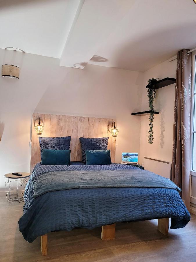 L'établissement LA PLAGE A 2 PAS , vous propose 4 appartements neufs avec services , lits faits à votre arrivée , serviettes de toilette , ménage , Wifi , en hyper centre , Vue mer à 50m , tout est accessible à pied Dieppe Exterior foto